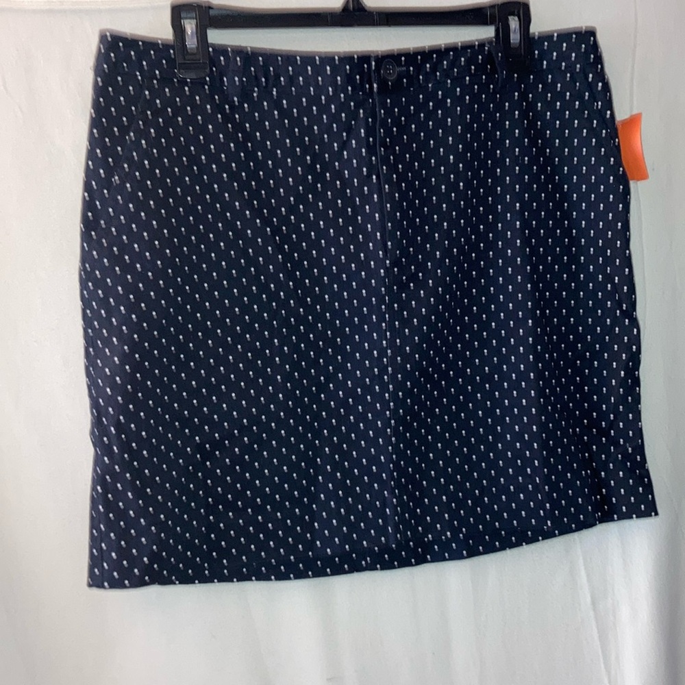 NWT CHAPS POLKA DOT SKIRT